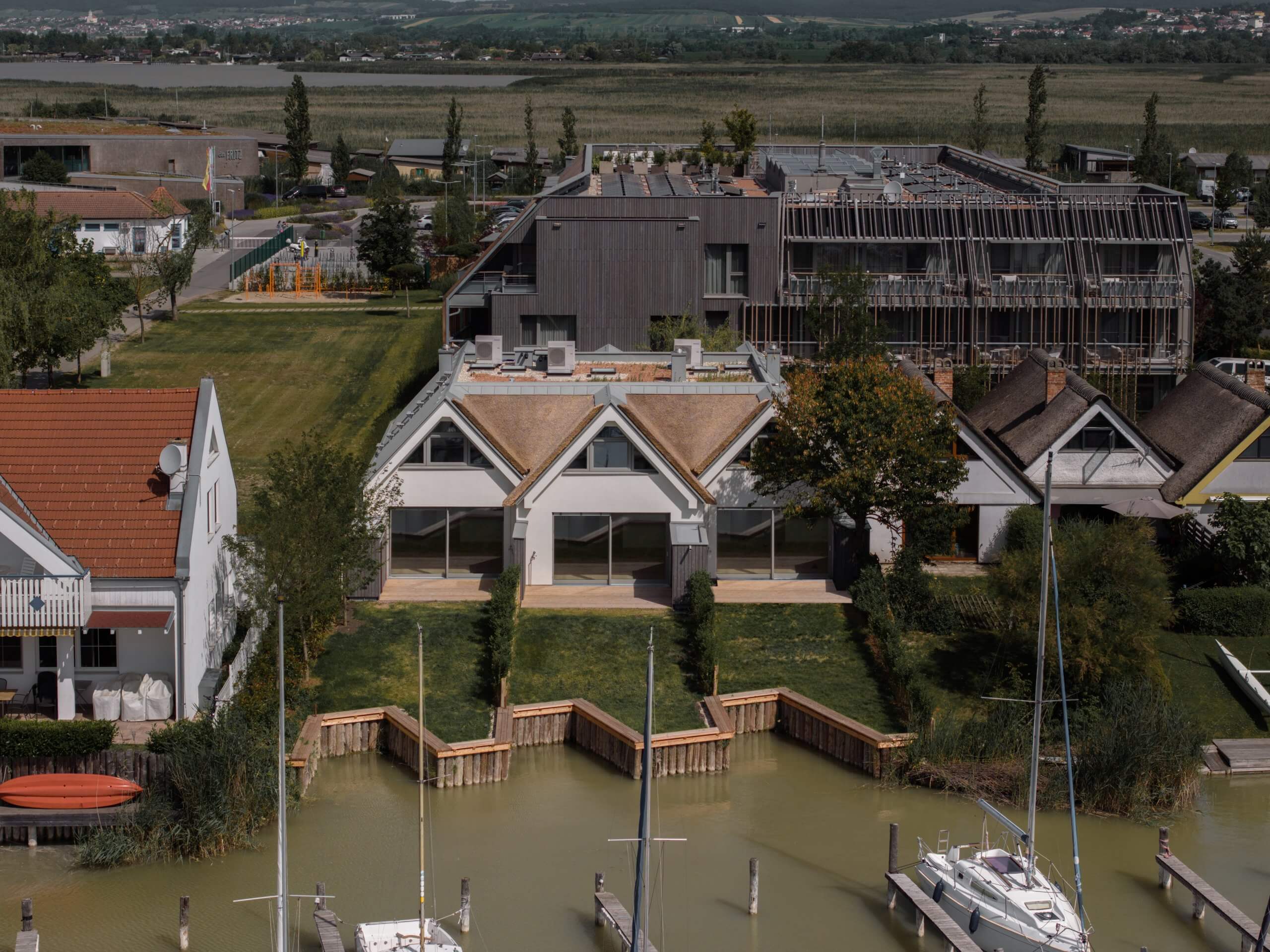 Premium Seehaus in Weiden am See am Neusiedlersee zu verkaufen